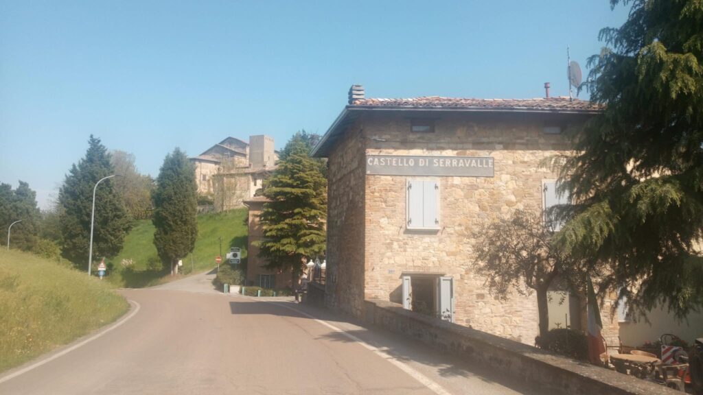 Castello di Serravalle (Bo)